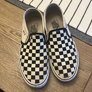 Vans slip on